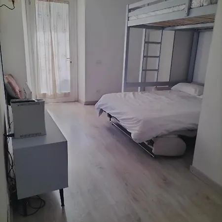 Shabby Apartment Verbania